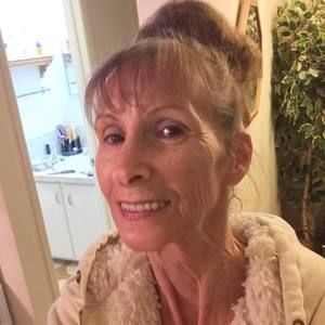 Meet your Posher, Tonia